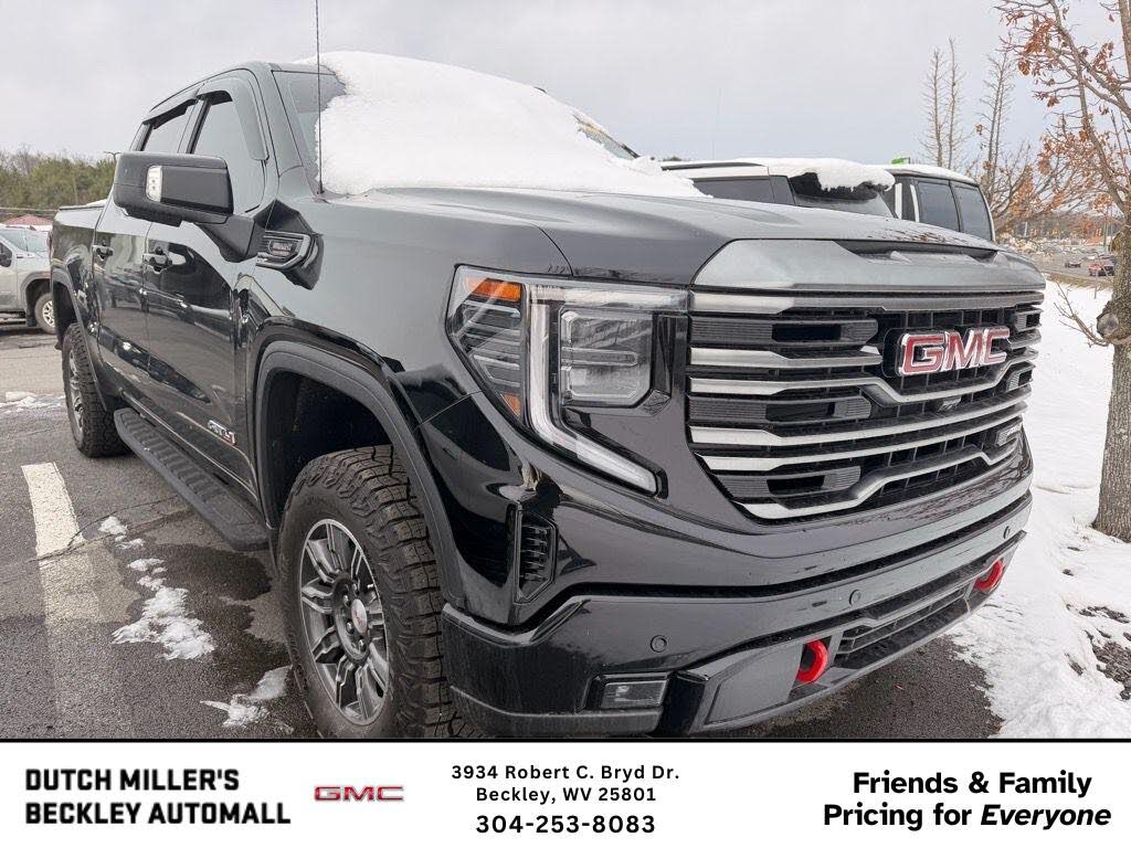 2024 GMC Sierra 1500 AT4 Crew Cab 4WD
