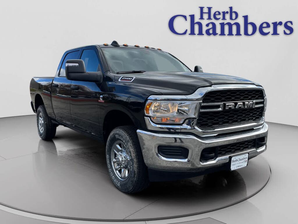 2024 RAM 2500 Tradesman Crew Cab 4WD