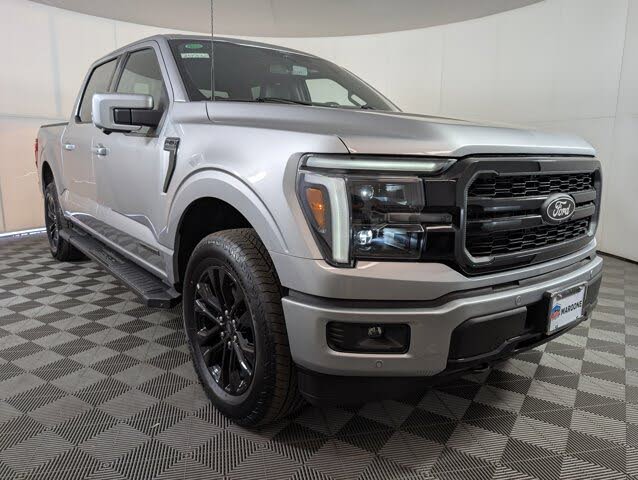 2025 Ford F-150 Lariat SuperCrew 4WD