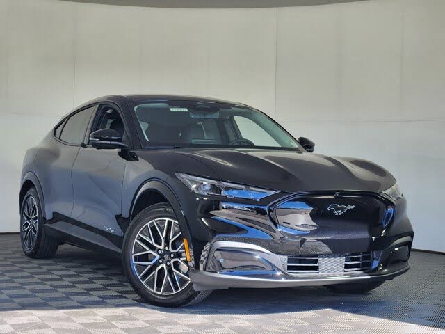 2025 Ford Mustang Mach-E Premium AWD