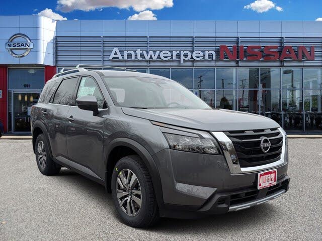 2025 Nissan Pathfinder SL 4WD