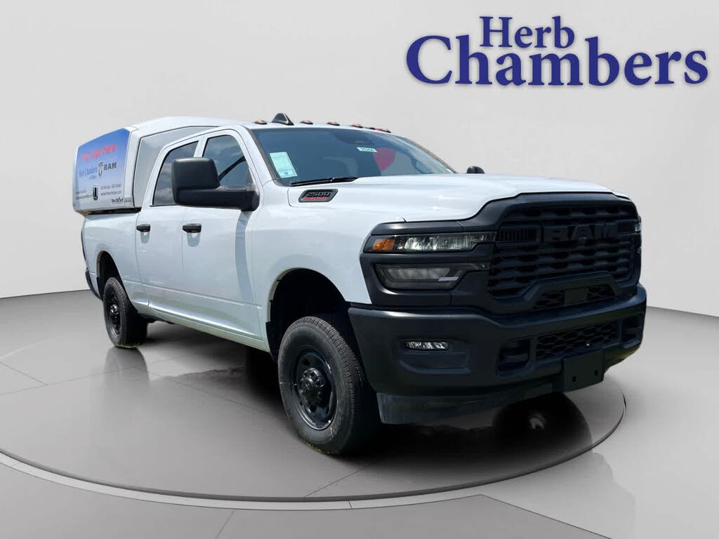 2025 RAM 2500 Tradesman Crew Cab 4WD