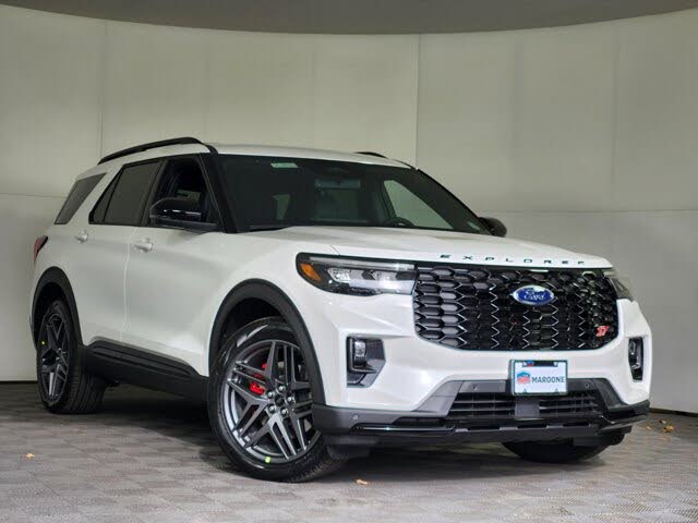 2026 Ford Explorer ST AWD