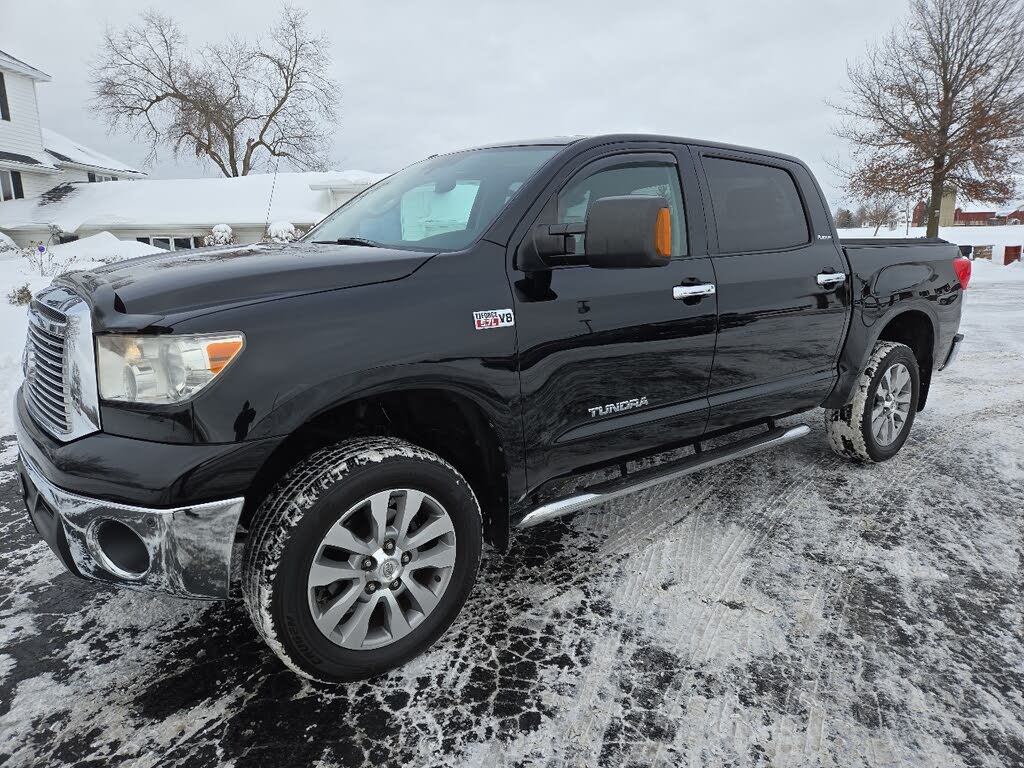 2011 Toyota Tundra Limited 5.7L V8 CrewMax Cab 4WD