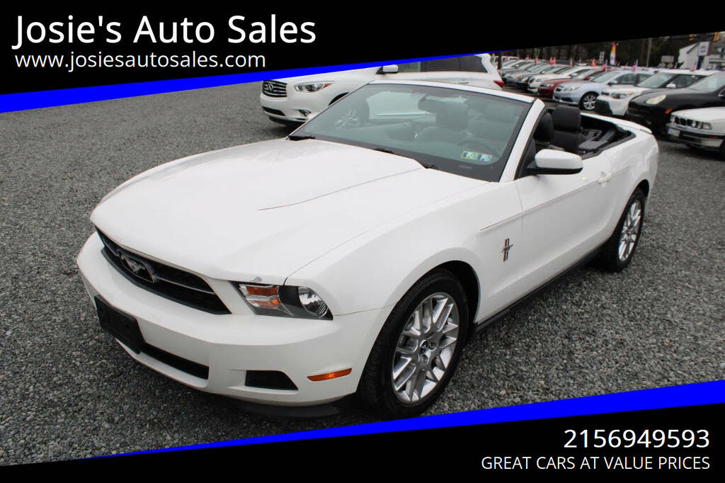2012 Ford Mustang V6 Premium Convertible RWD