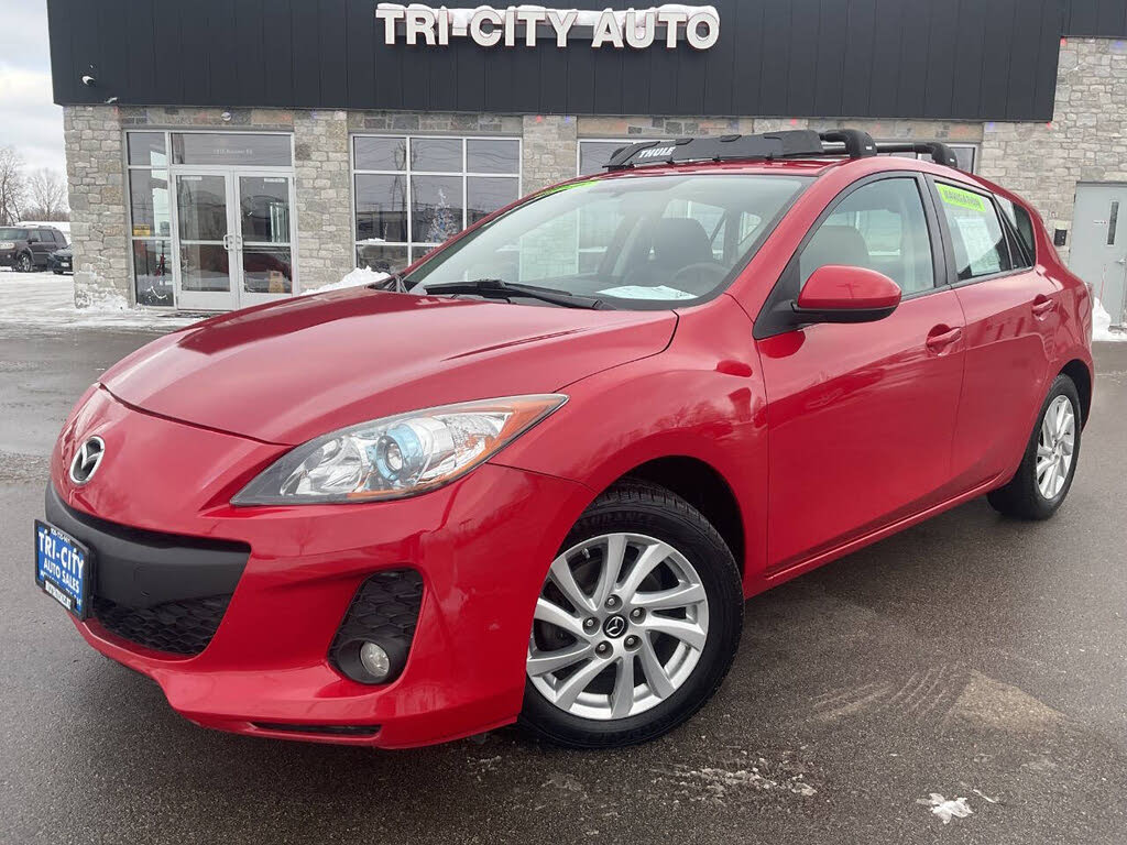 2013 Mazda MAZDA3 i Grand Touring Hatchback