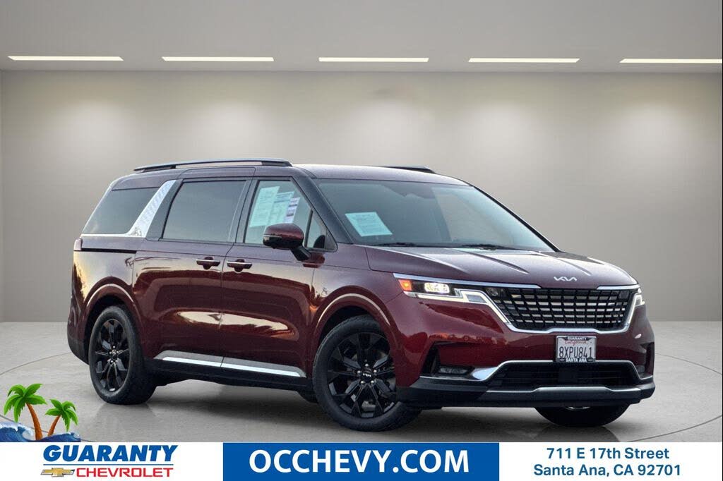 2022 Kia Carnival SX FWD