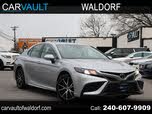 Toyota Camry SE FWD