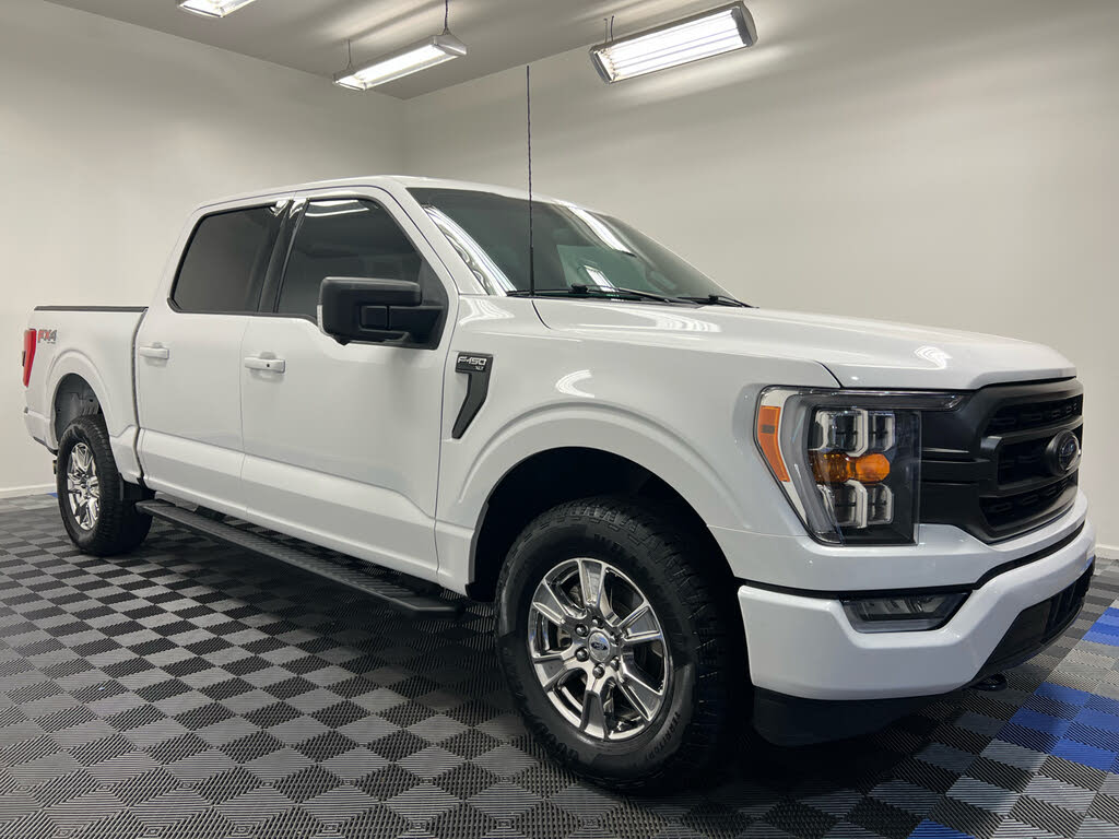 2023 Ford F-150 XLT SuperCrew 4WD