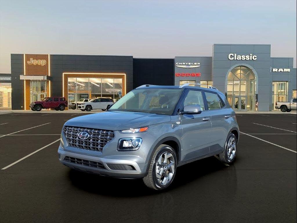 2025 Hyundai Venue SEL FWD