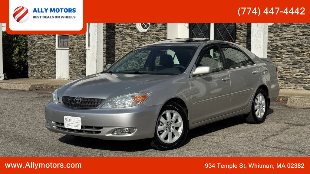 2004 Toyota Camry XLE FWD