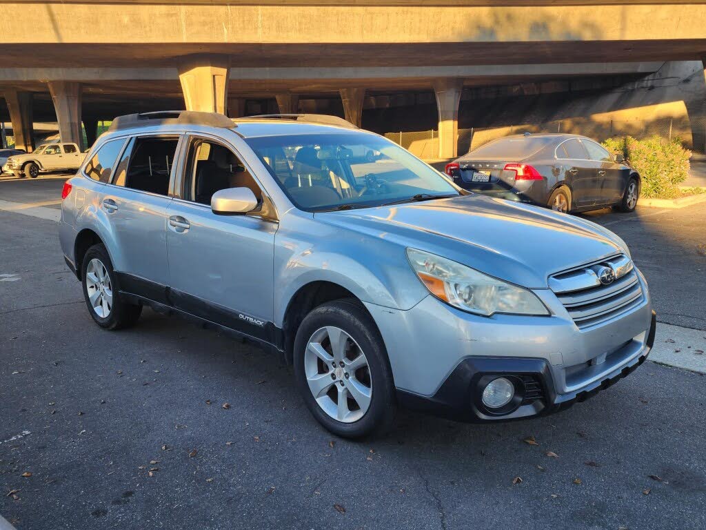 2013 Subaru Outback 2.5i Premium