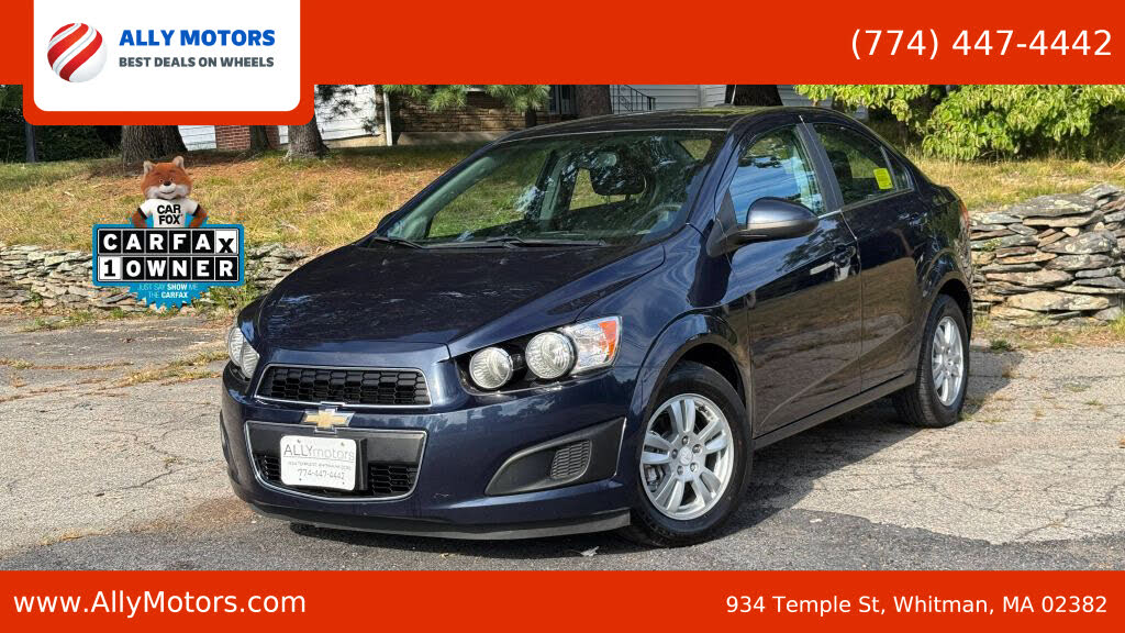 2016 Chevrolet Sonic LT Sedan FWD