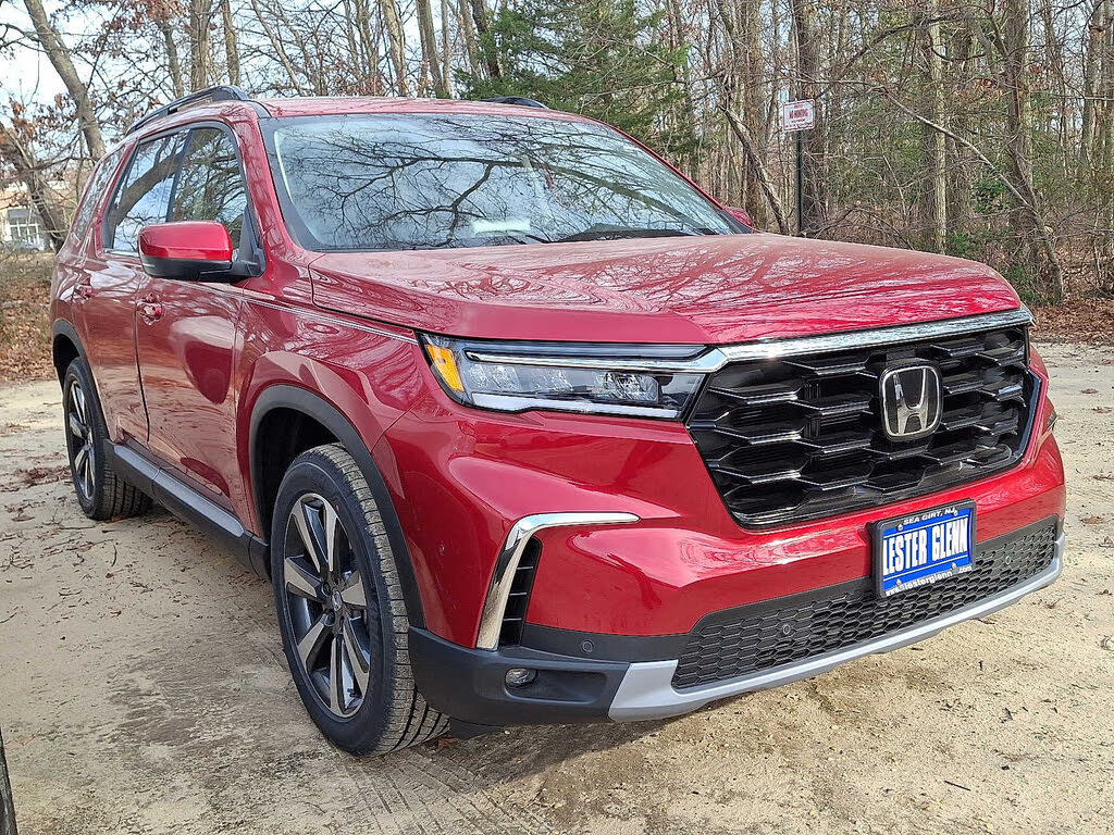 2025 Honda Pilot Touring AWD