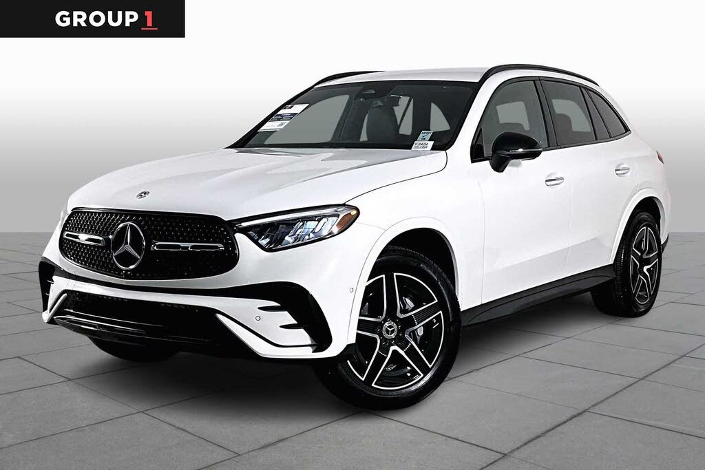 2025 Mercedes-Benz GLC 300 RWD