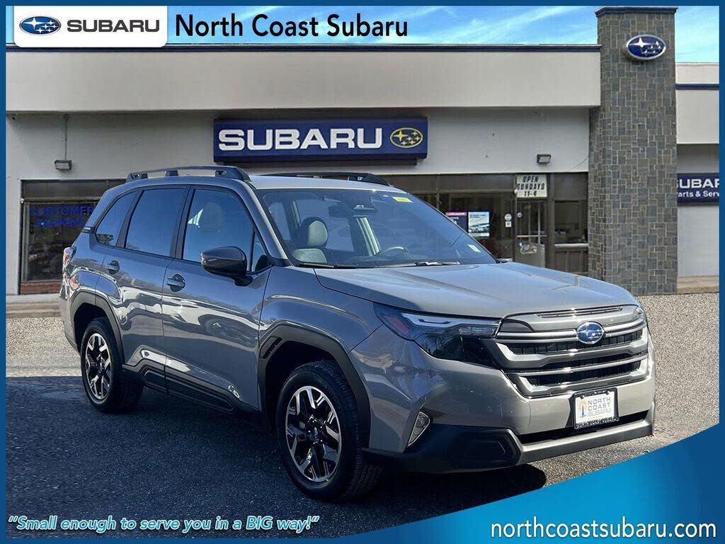2025 Subaru Forester Premium Crossover AWD