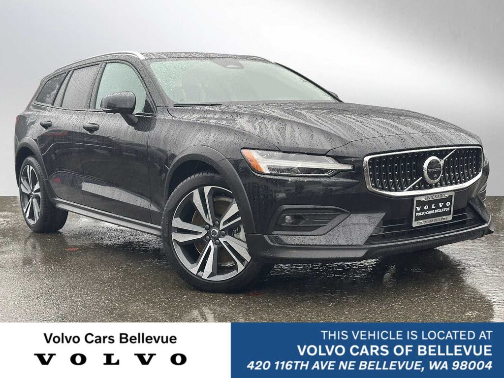 2025 Volvo V60 Cross Country B5 Plus AWD