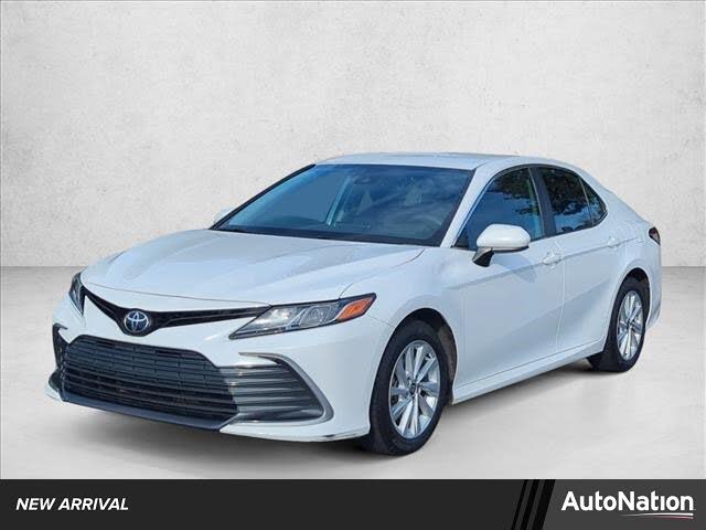 2022 Toyota Camry LE FWD