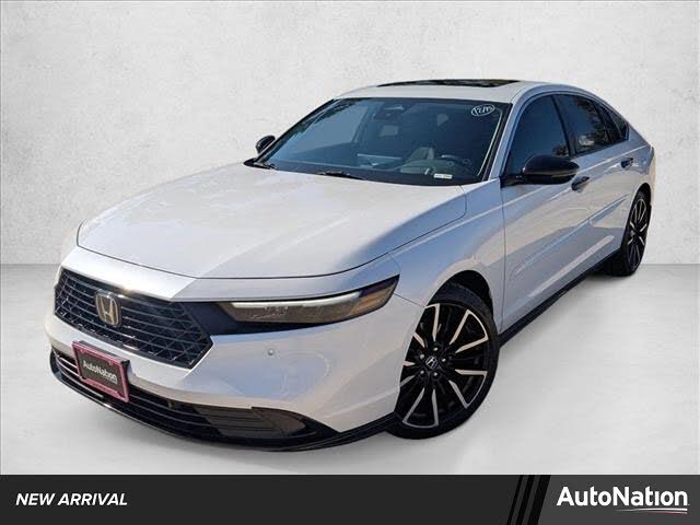 2025 Honda Accord Hybrid Touring FWD