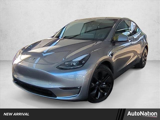 2025 Tesla Model Y Long Range AWD