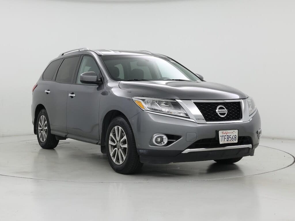 2016 Nissan Pathfinder SV