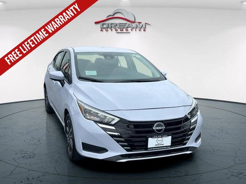 2025 Nissan Versa SV FWD
