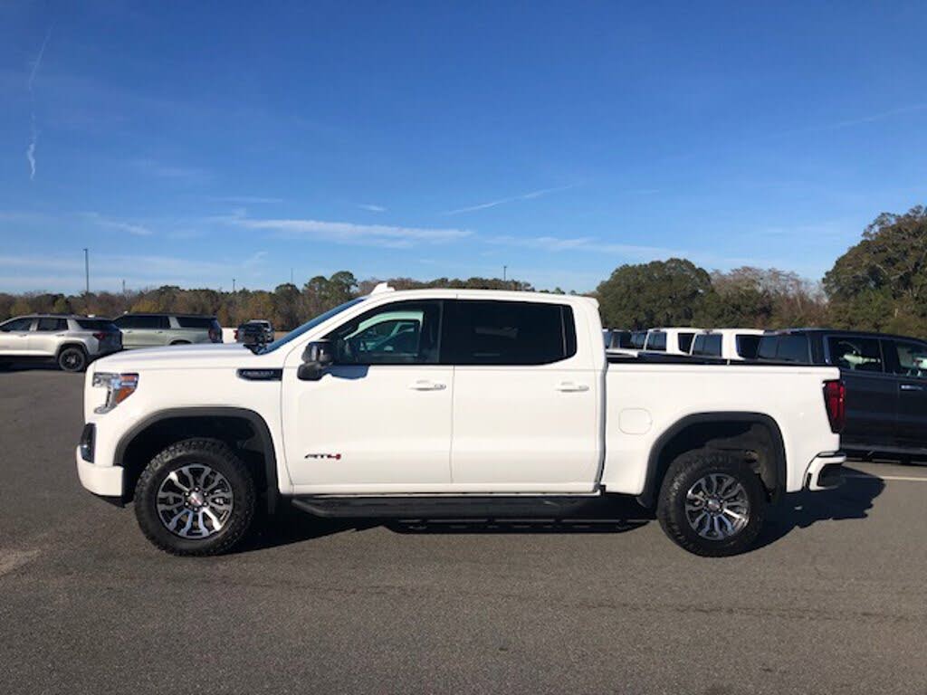 2021 GMC Sierra 1500 AT4 Crew Cab 4WD