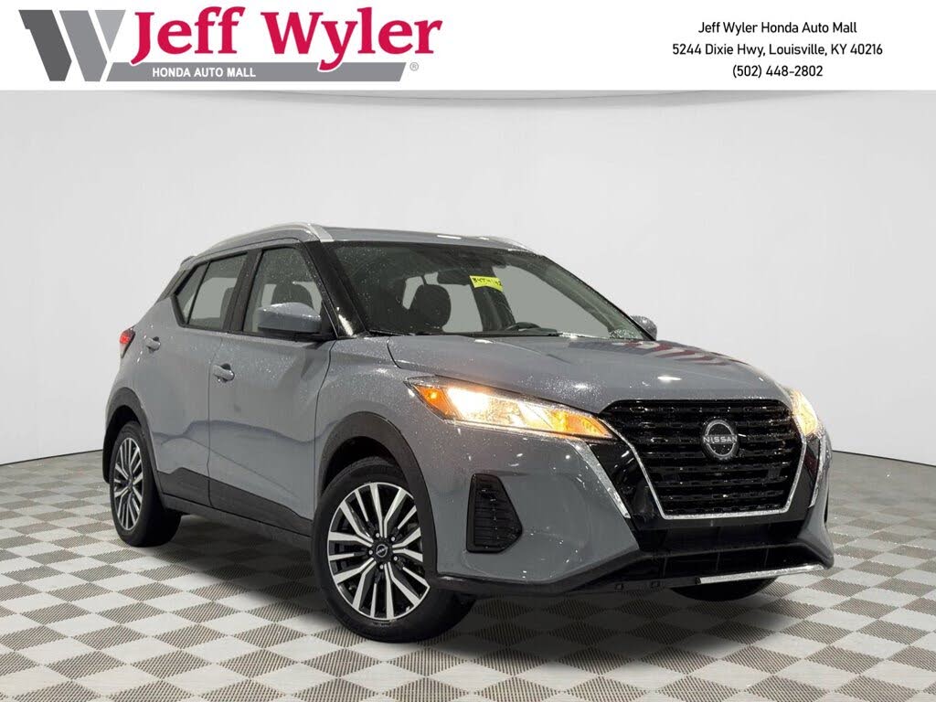 2022 Nissan Kicks SV FWD