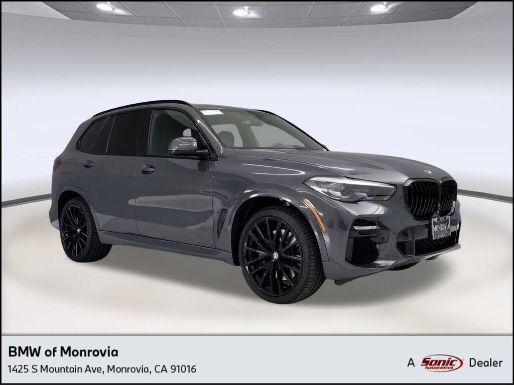 2022 BMW X5 M50i xDrive AWD