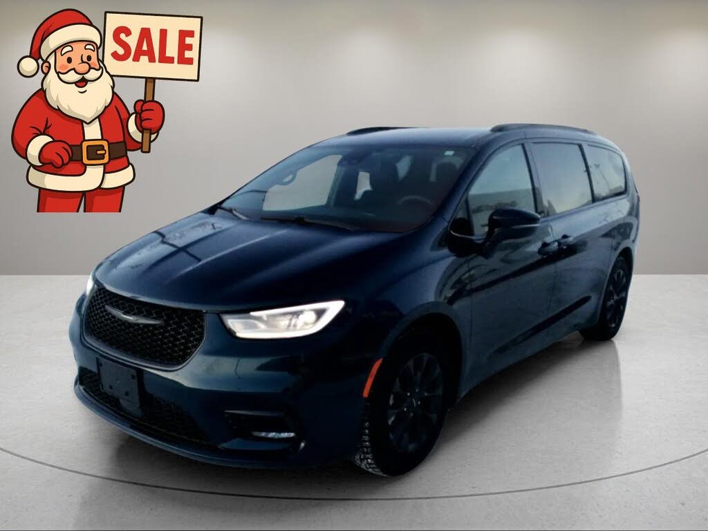 2022 Chrysler Pacifica Touring FWD