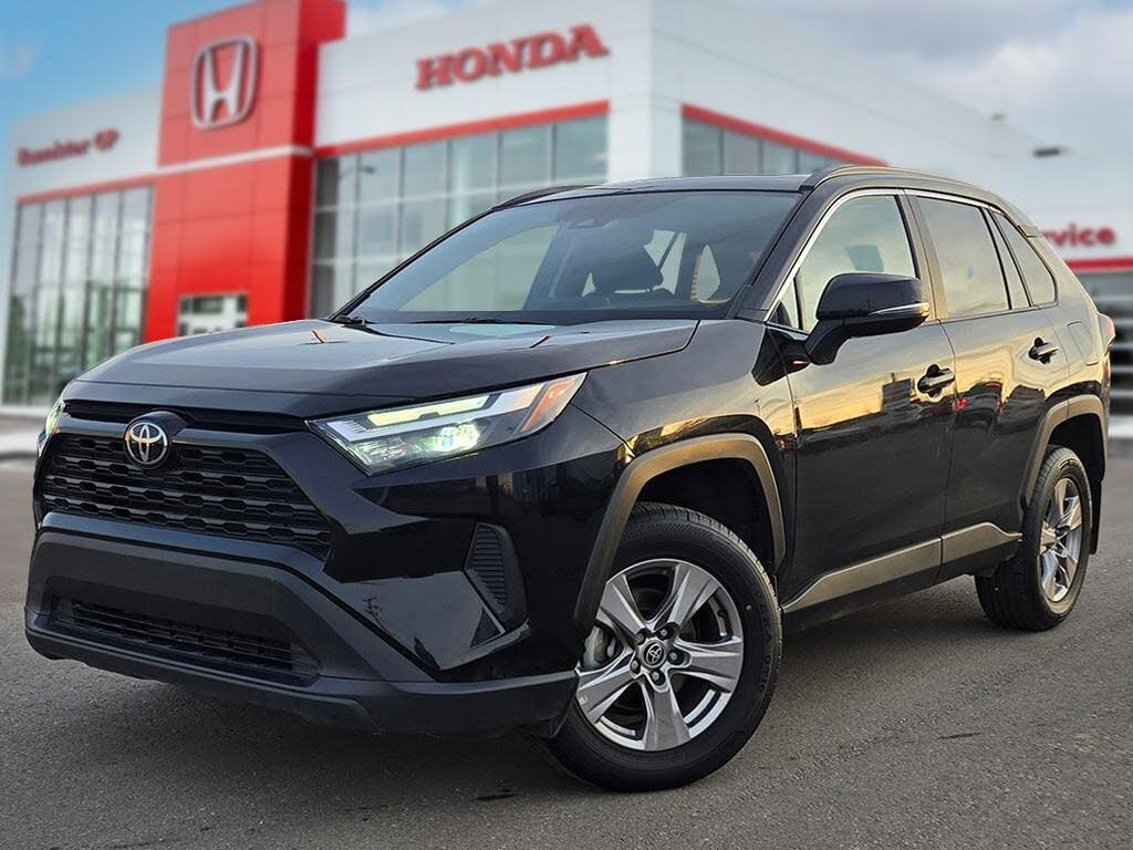 2022 Toyota RAV4 XLE AWD
