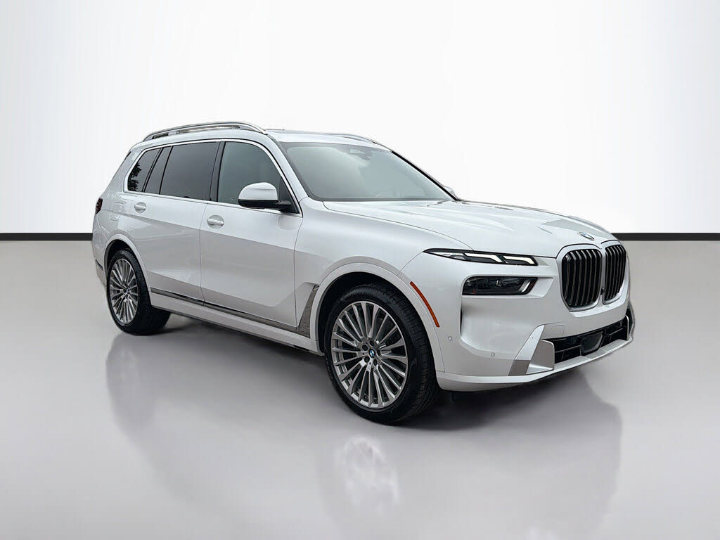 2023 BMW X7 xDrive40i AWD