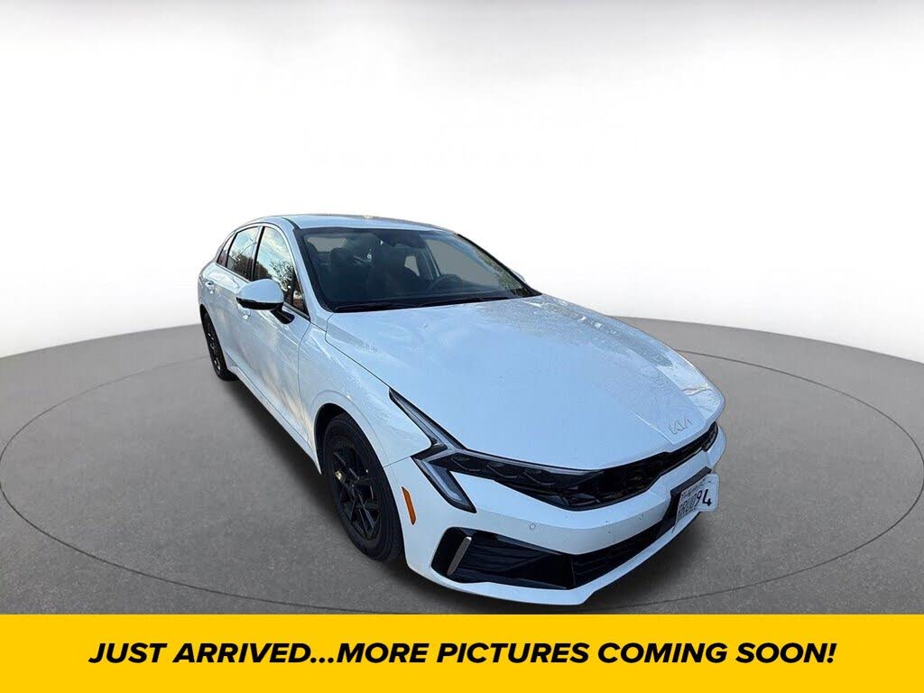 2025 Kia K5 LXS FWD