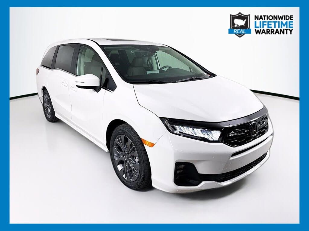 2026 Honda Odyssey Touring FWD