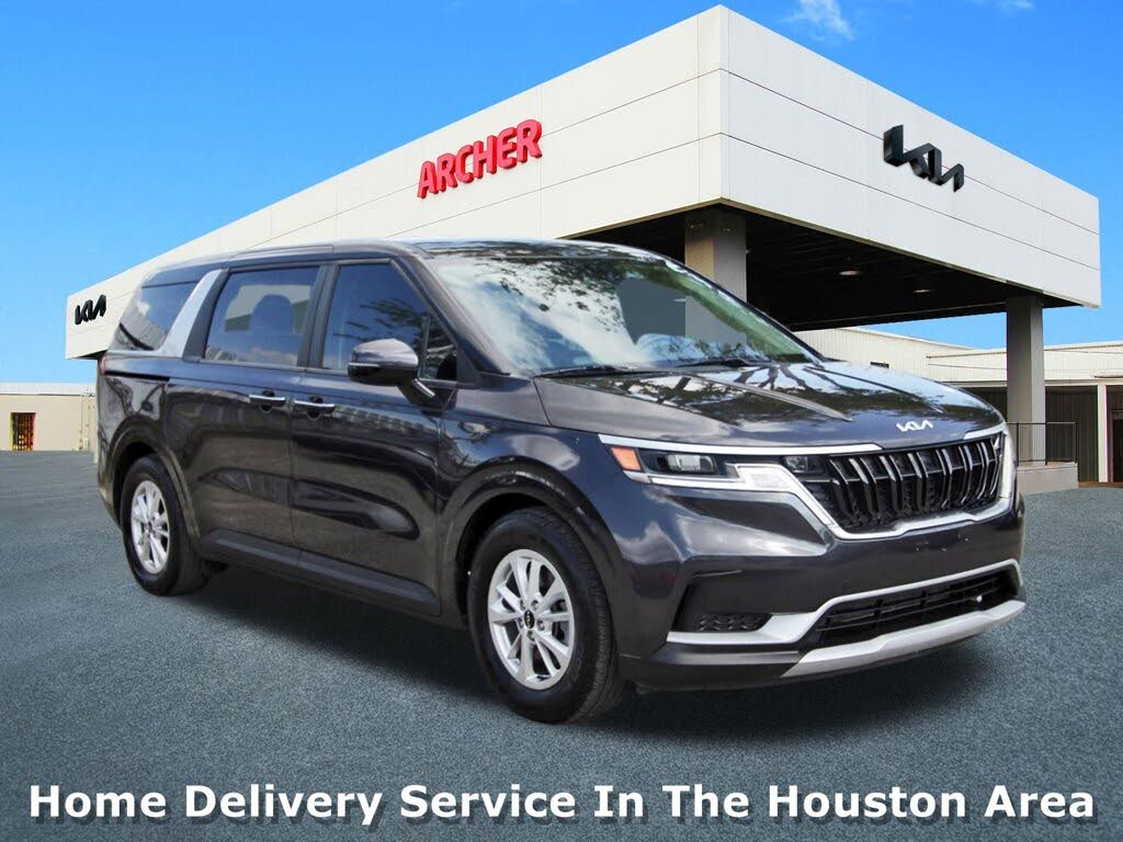 2024 Kia Carnival LX FWD