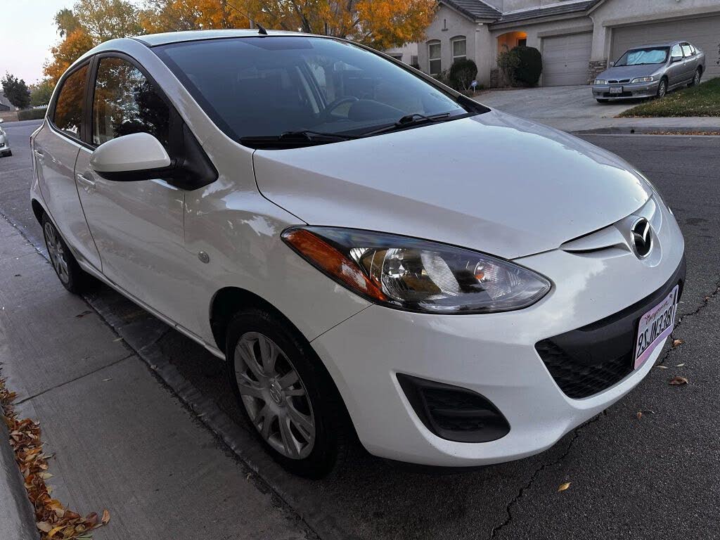 2013 Mazda MAZDA2 Sport