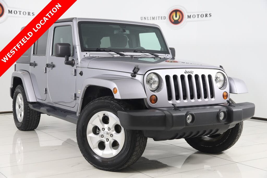 2013 Jeep Wrangler Unlimited Sahara 4WD