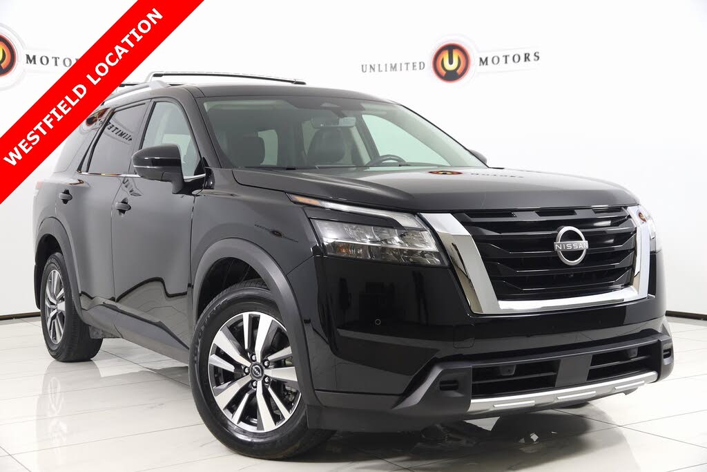 2023 Nissan Pathfinder SL 4WD
