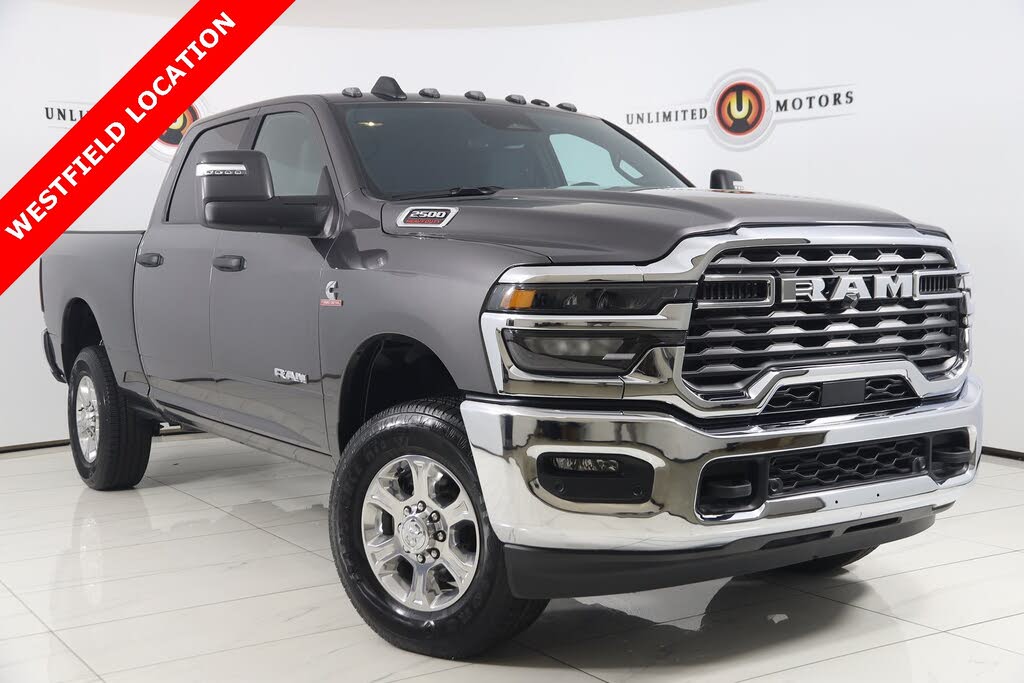 2025 RAM 2500 Big Horn Crew Cab 4WD