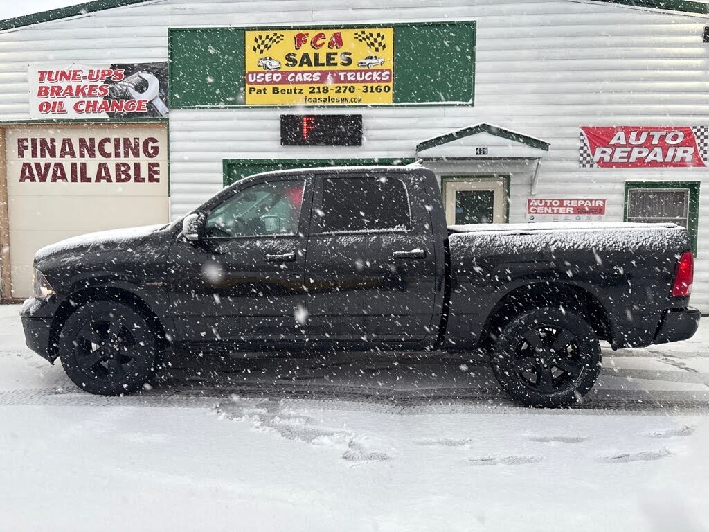 2018 RAM 1500 SLT Crew Cab 4WD