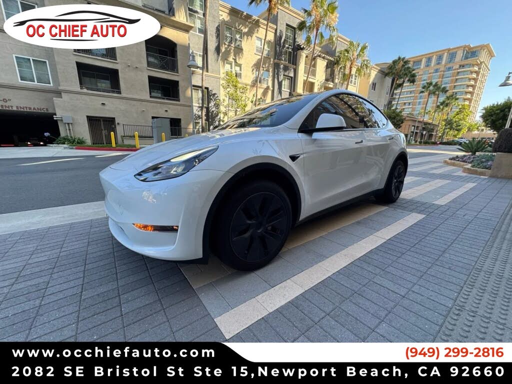 2024 Tesla Model Y Long Range AWD