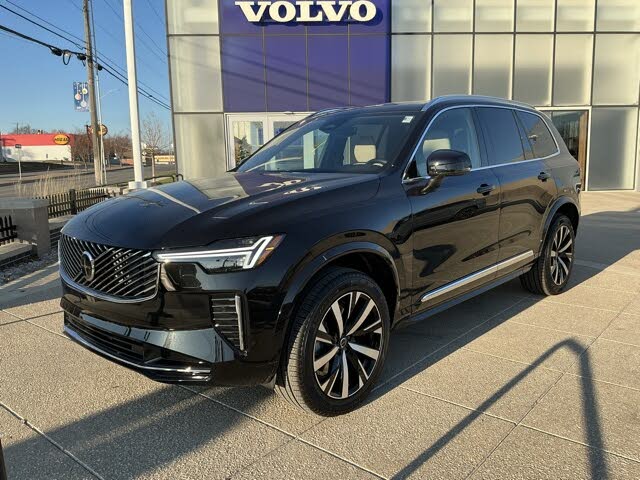 2026 Volvo XC90 B5 Core AWD