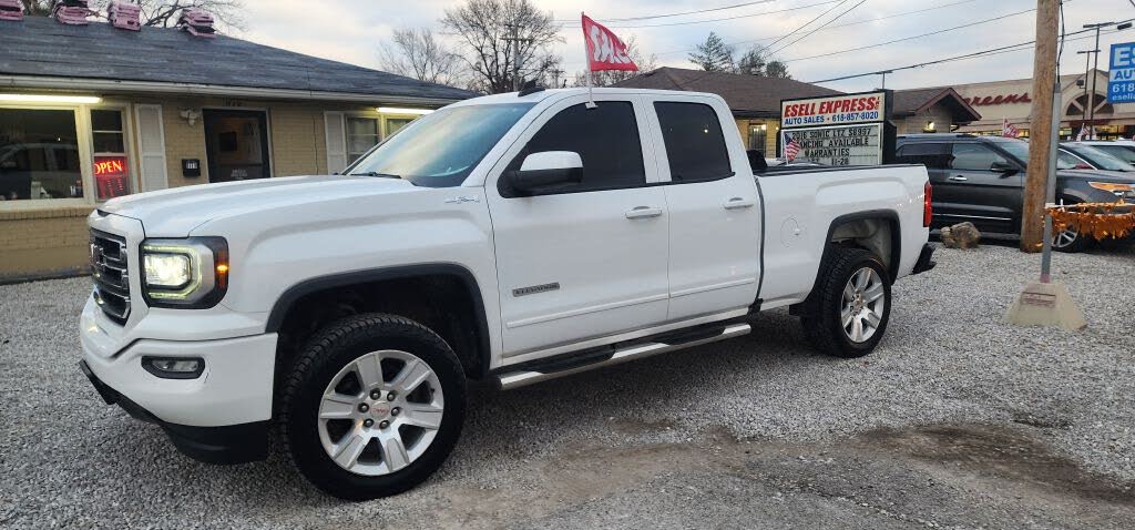 2017 GMC Sierra 1500 Base Double Cab 4WD