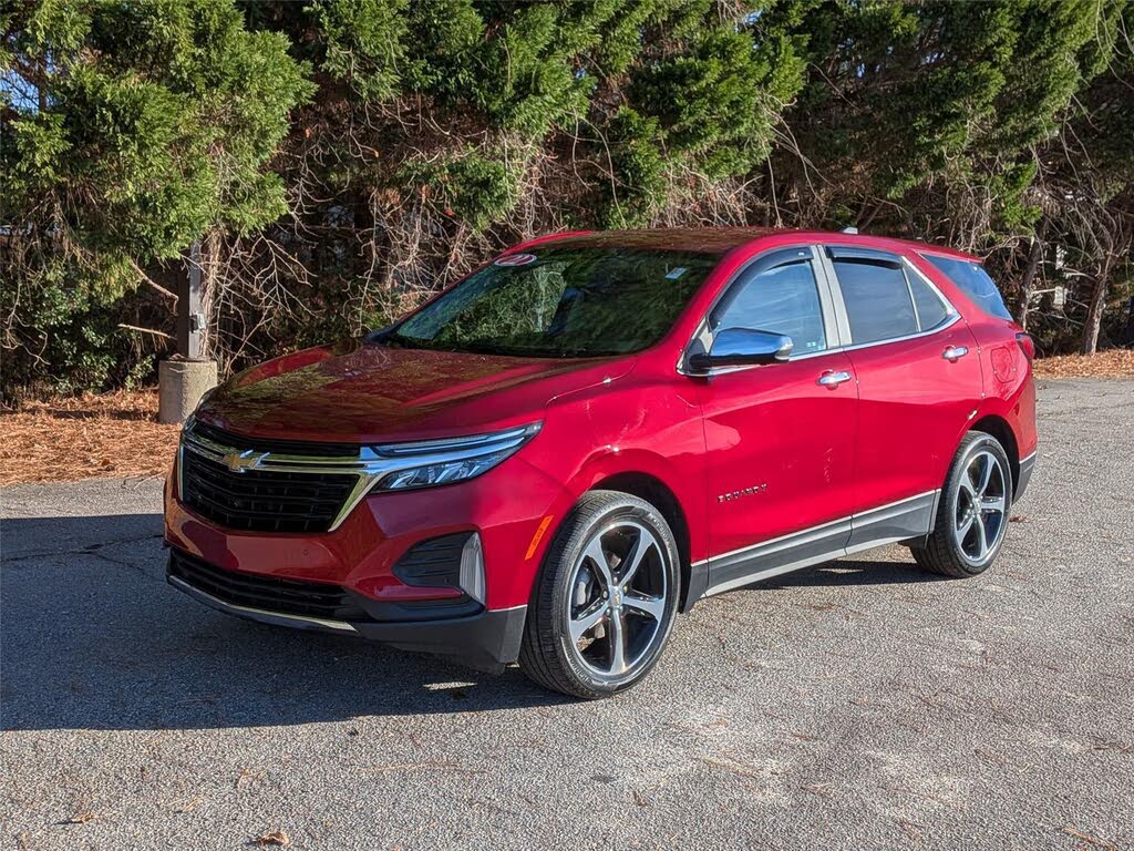 2022 Chevrolet Equinox LT FWD with 1LT