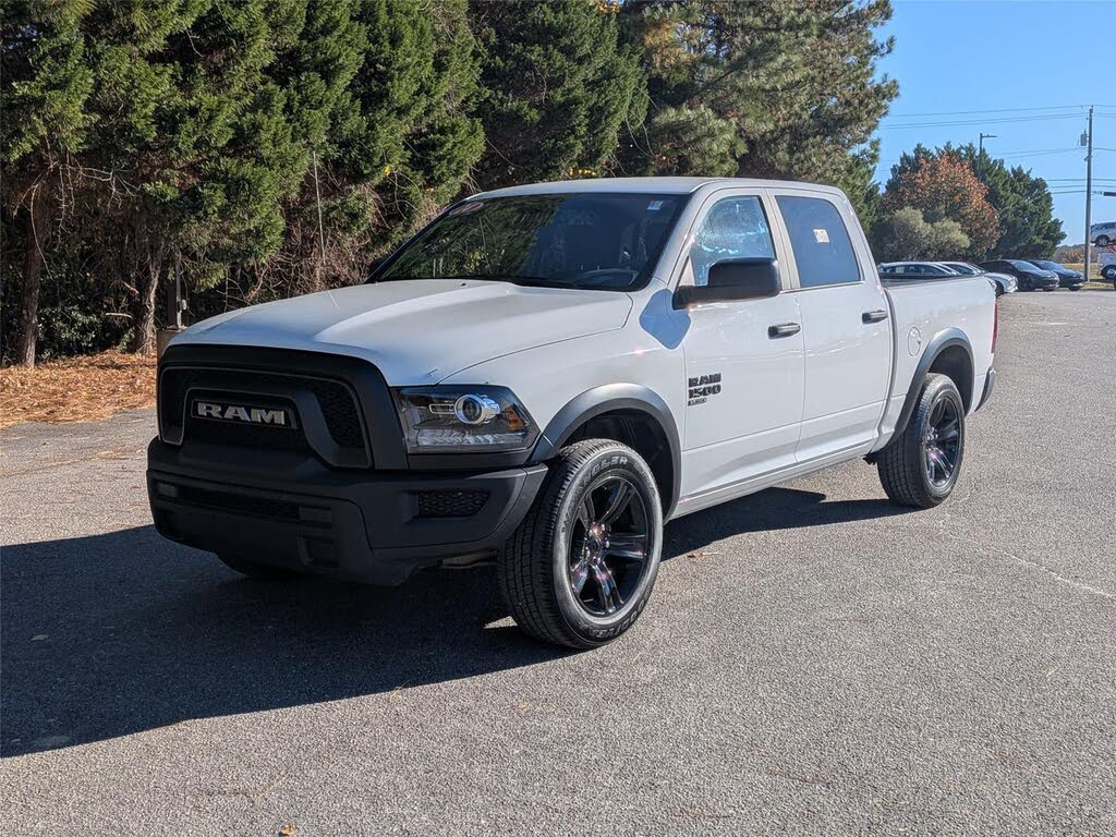 2024 RAM 1500 Classic Warlock Crew Cab 4WD