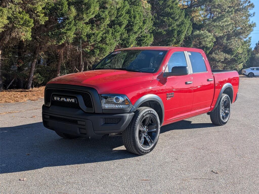 2024 RAM 1500 Classic Warlock Crew Cab 4WD