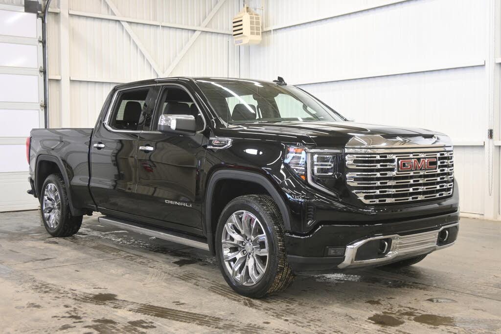 2025 GMC Sierra 1500 Denali Crew Cab 4WD