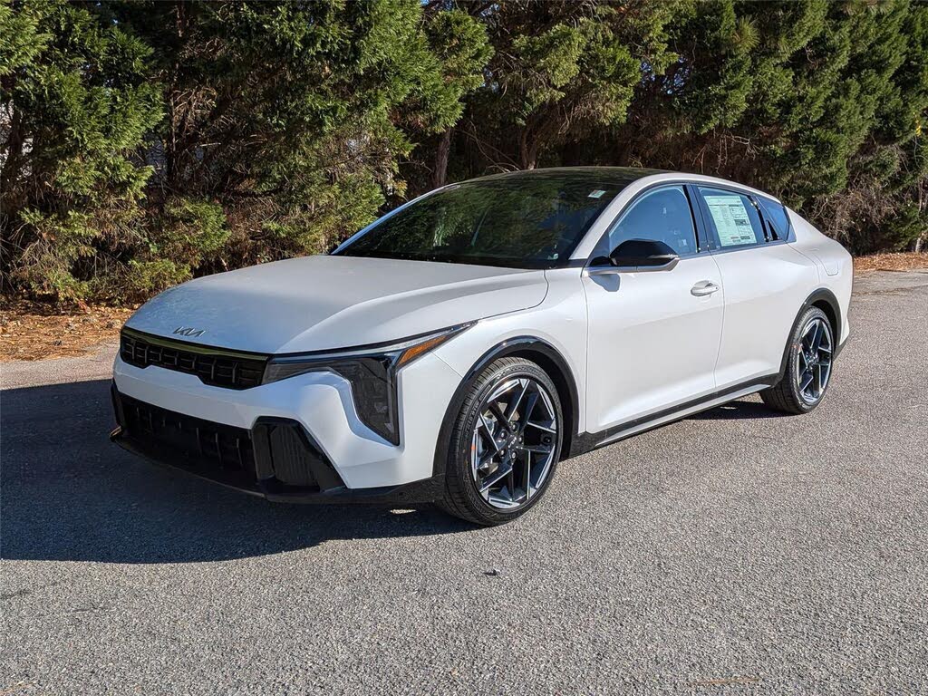 2025 Kia K4 GT-Line FWD