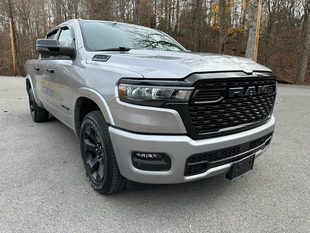 2025 RAM 1500 Big Horn Crew Cab 4WD