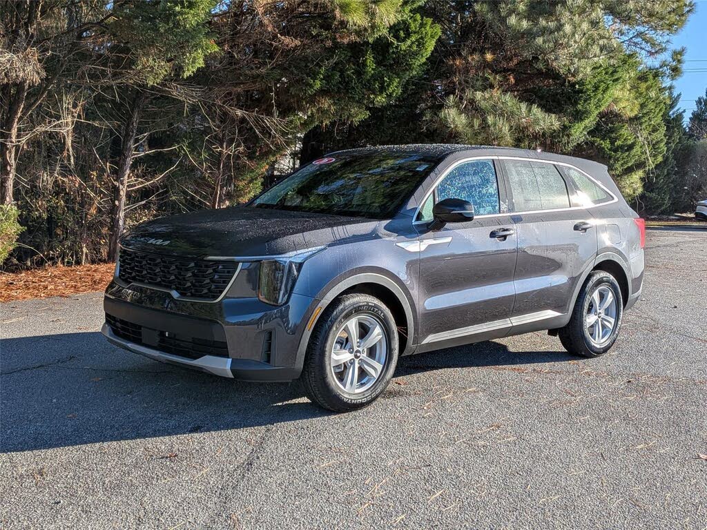 2026 Kia Sorento LX FWD